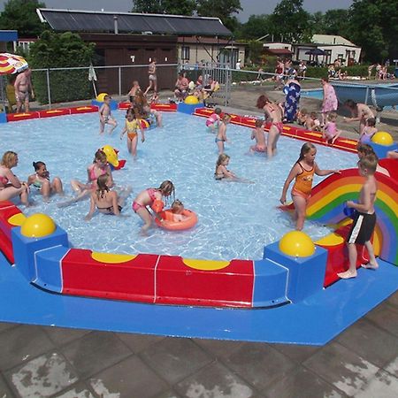 Campingplatz Scheldeoord Zeeland Neben Einem Sandstrand Baarland Ngoại thất bức ảnh
